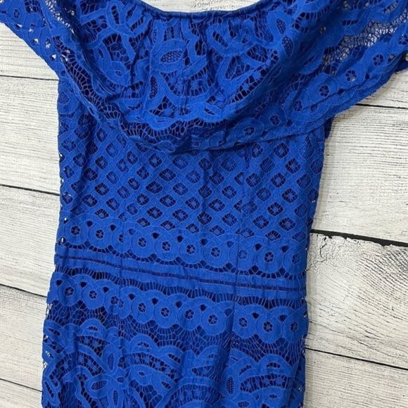 Sharagano Blue Off-Shoulder Cocktail Dress With Lace Design Size 4P - Picture 2 of 5